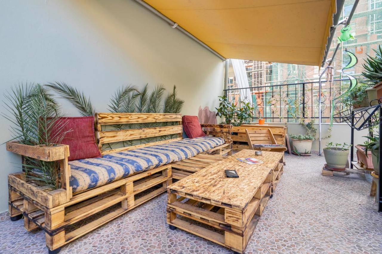 Hostel Nena Semi Tirana Zewnętrze zdjęcie